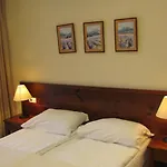 St Ivan Rilski Luxury Апартаменти